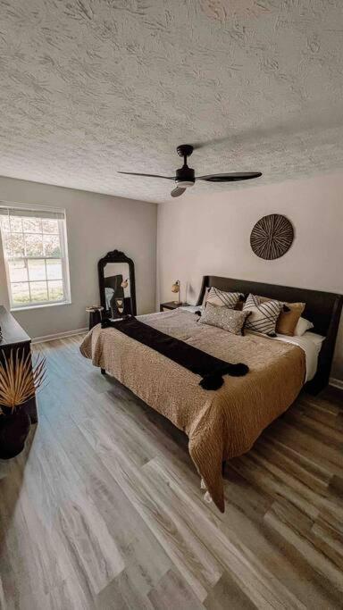 Southern Charm 3Br Fire Pit Pool Table 7Beds Сивиървил Екстериор снимка